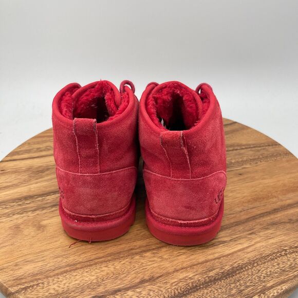 UGG Neumel Boots Mens Size 9 Red Suede Chukka Casual Comfort Ankle Fur Lined